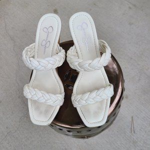 Jessica Simpson white wedges